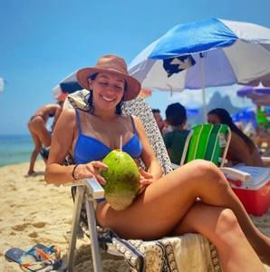 Meet your Posher, Laura